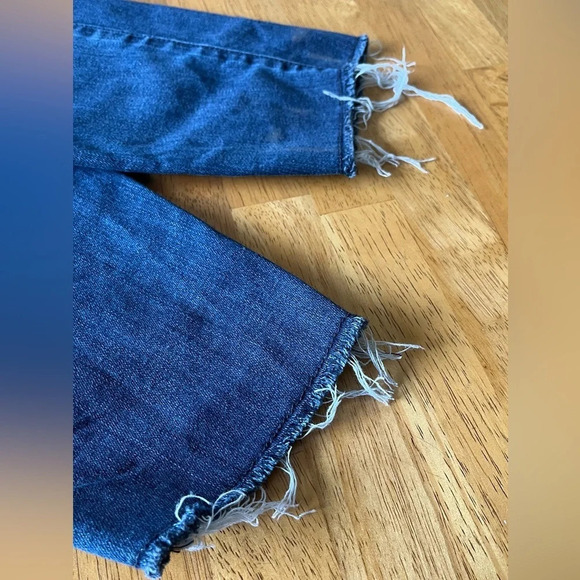 Pilcro Ultra high-rise skinny jeans, size 32 - Picture 2 of 11